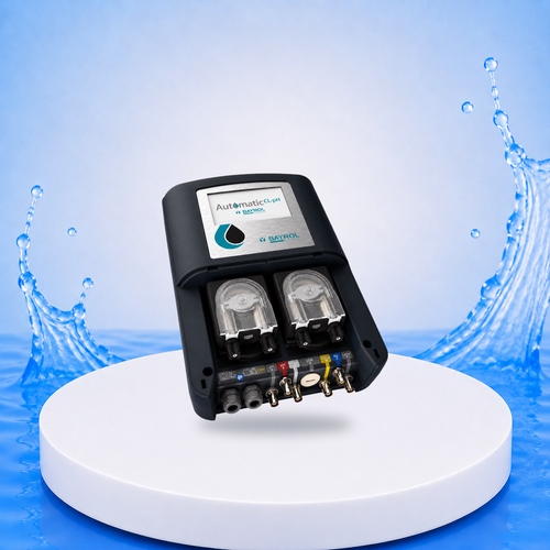 Bayrol Automatic Cl-pH WiFi – Ansicht 2 auf einheitlicher PVC-Plattform